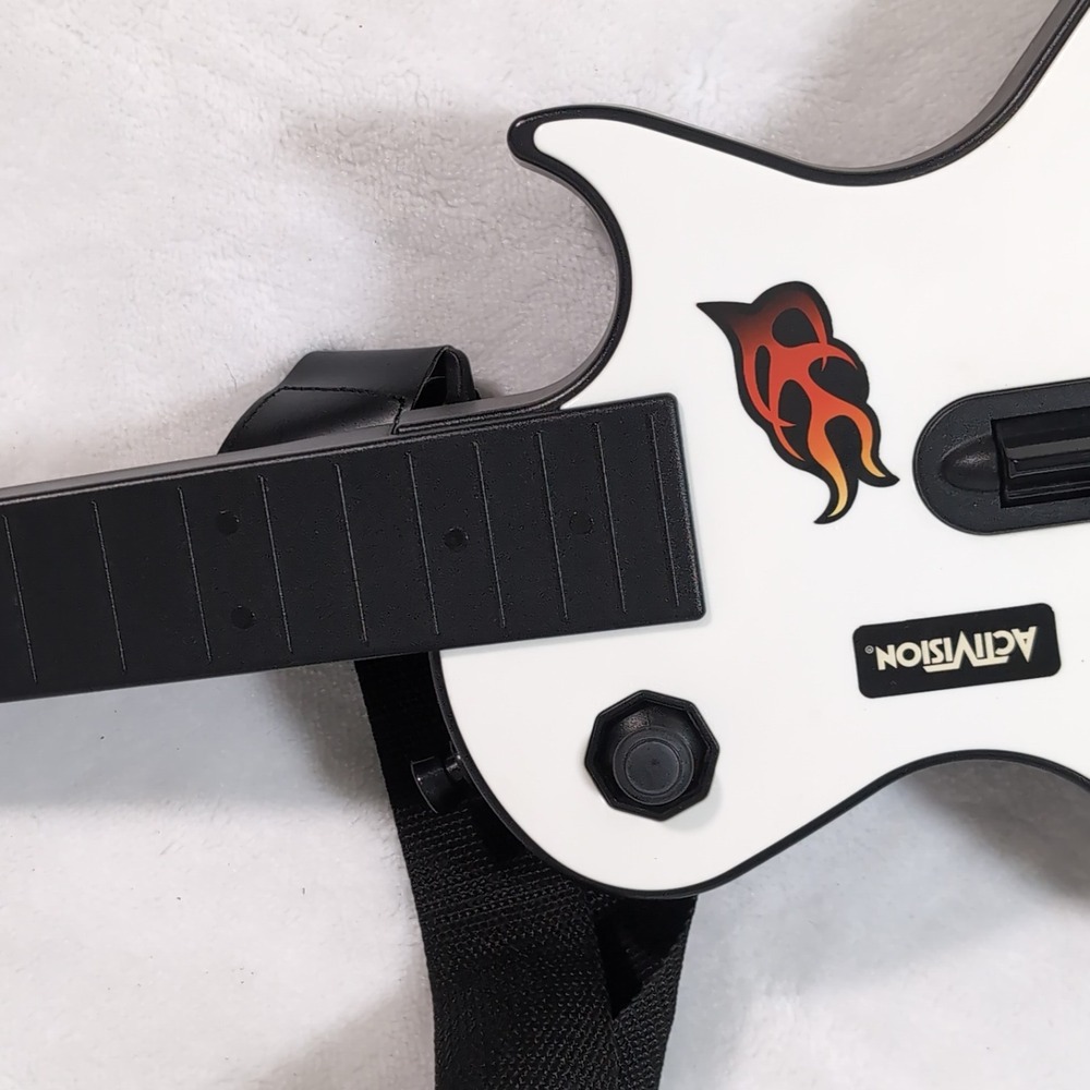 Activision Guitar Hero Gibson Les Paul Nintendo Wii White Wireless Untested - Picture 3 of 6